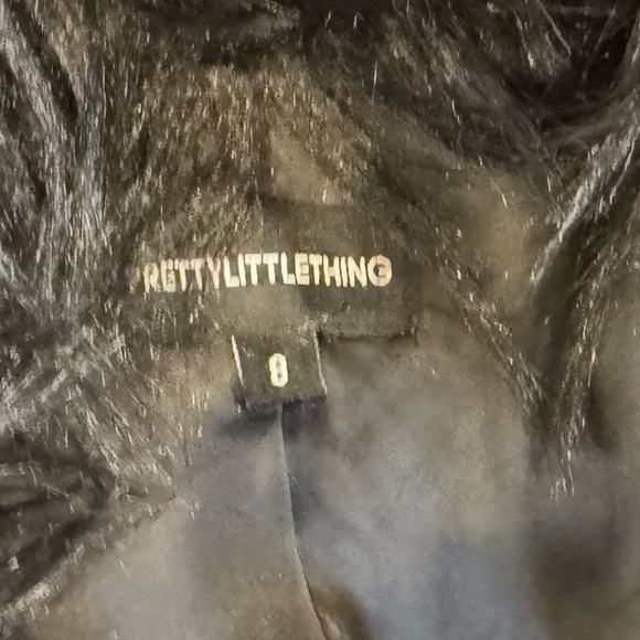 Pretty Little Thing Amaria Black Shaggy Faux Fur Jacket Size UK 8 - Picture 2 of 9